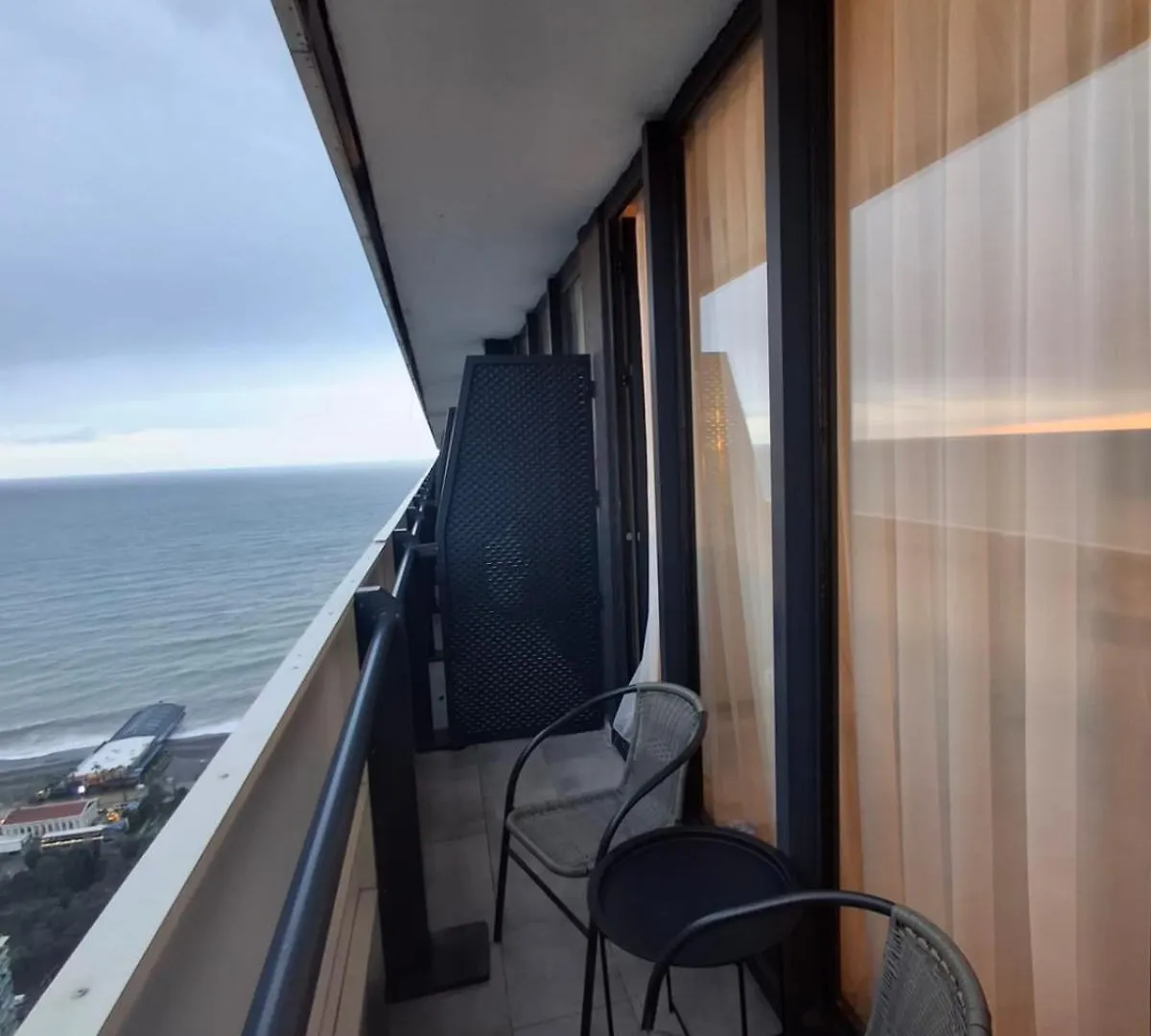 Elevated Oasis Batumi Apartment